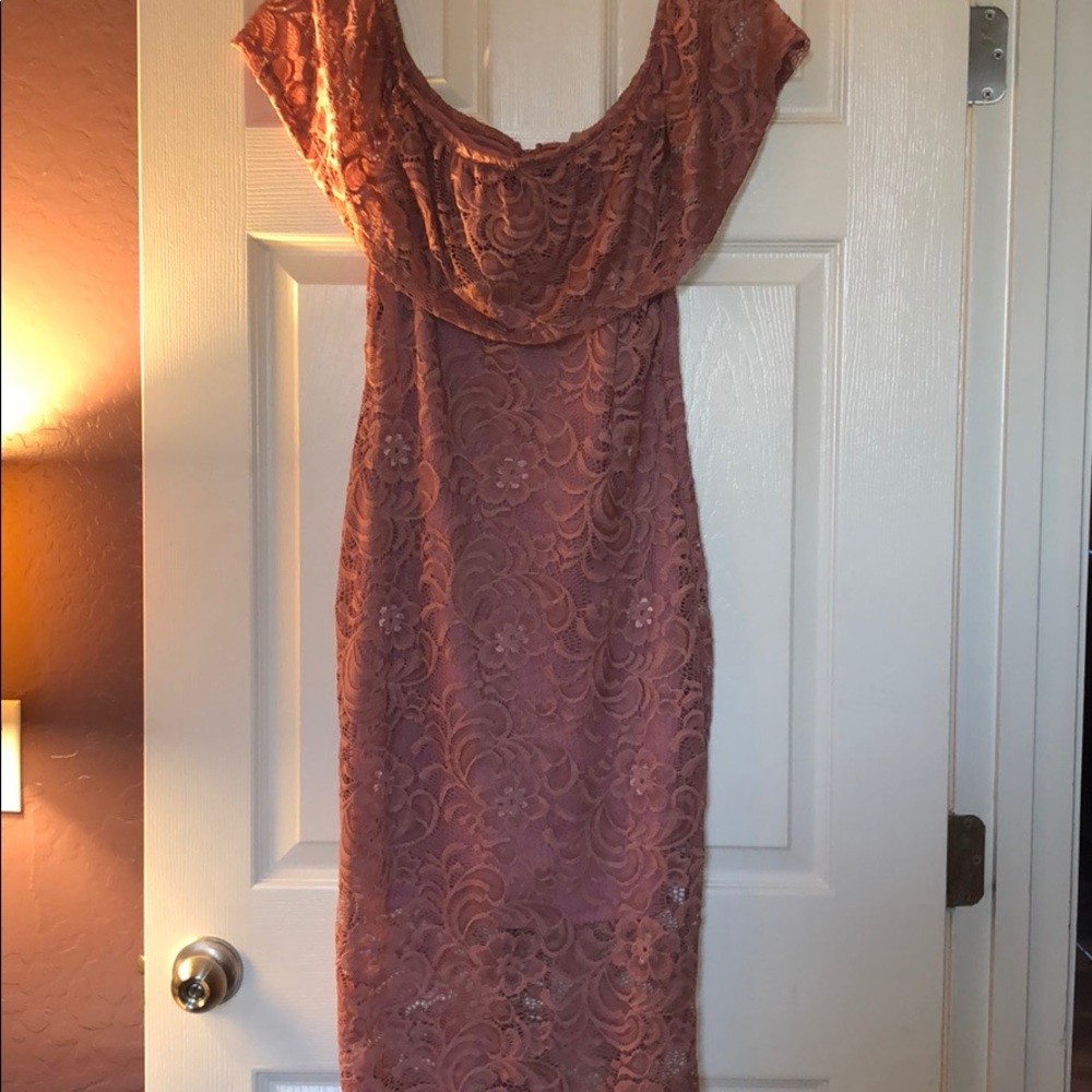 Off Shoulder Lace Dress